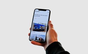 Glimma-phone-mock-up